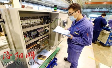 中信重工伊濱區(qū)高端電液產業(yè)基地:防疫復產兩不誤